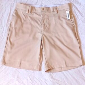 Amazon Essentials Men's Classic Fit Shorts Cream Size 33
